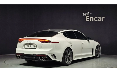 kia-stinger - 1