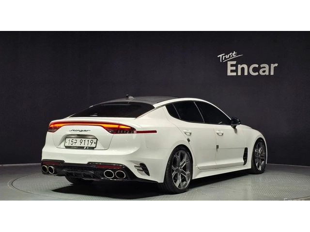 Kia Stinger 3.3 GT / ПАНОРАМА / 360 КАМЕРИ / ОБДУХВАНЕ / FULL! - автомобили, коли, обяви за нови и употребявани 1