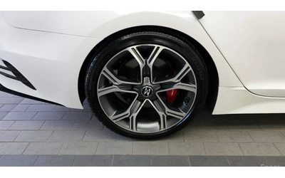 kia-stinger - 4