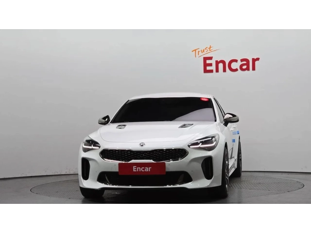 Kia Stinger 3.3 AWD MASTERS | ПОДГРЕВ | ОБДУХВАНЕ - автомобили, коли, обяви за нови и употребявани 1