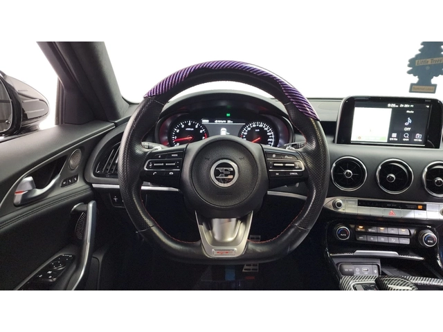 Kia Stinger 3.3 GT TURBO* ОБДУХ* 360* HUD* ПАНО - автомобили, коли, обяви за нови и употребявани 12
