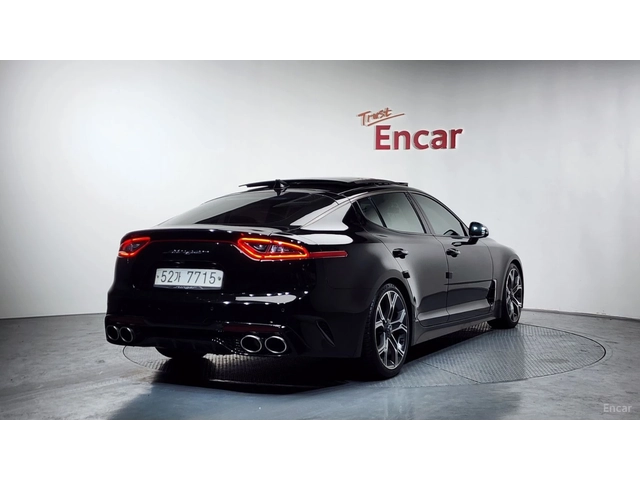 Kia Stinger 3.3 GT TURBO* ОБДУХ* 360* HUD* ПАНО - автомобили, коли, обяви за нови и употребявани 1