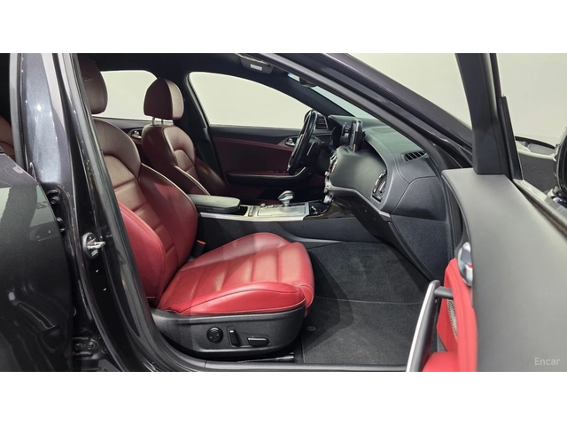 Kia Stinger 3.3 GT TURBO* ОБДУХ* 360* HUD* ПАНОРАМА* - автомобили, коли, обяви за нови и употребявани 10