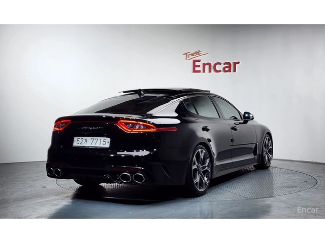 Kia Stinger 3.3* TURBO* GT* ОБДУХВАНЕ* ДИСТРОНИК* ХЕДЪП* 360КА - автомобили, коли, обяви за нови и употребявани 1