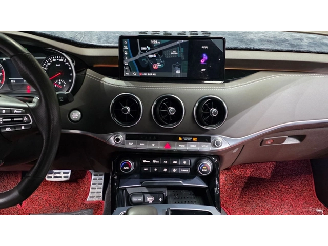 Kia Stinger ПАМЕТ* 360 КАМЕРА* ОБДУХВАНЕ* ПОДГРЕВ* - автомобили, коли, обяви за нови и употребявани 12