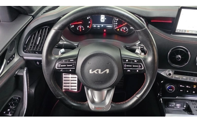 Kia Stinger 3.3 GT Acro Edition* АЛКАНТАРА* HUD* 360 - автомобили, коли, обяви за нови и употребявани 11