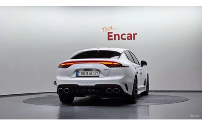 kia-stinger - 3