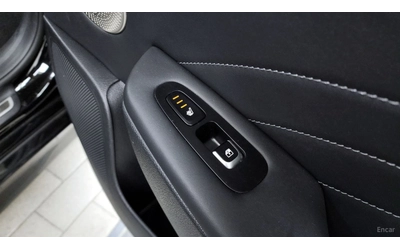 Kia Stinger 2.5 Masters* HUD* КОЖА* ОБДУХВ* НАВИ - автомобили, коли, обяви за нови и употребявани 16
