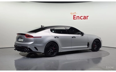 kia-stinger - 1