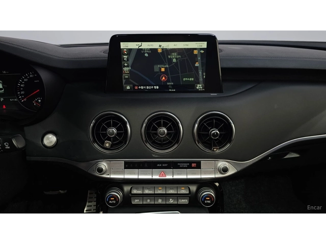 Kia Stinger 3.3 Turbo AWD GT* КОЖА* ОБДУХВ* НАВИ* ПАНО - автомобили, коли, обяви за нови и употребявани 10