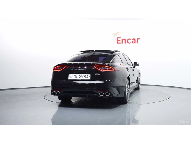 Kia Stinger 3.3 Turbo AWD GT* КОЖА* ОБДУХВ* НАВИ* ПАНО - автомобили, коли, обяви за нови и употребявани 3