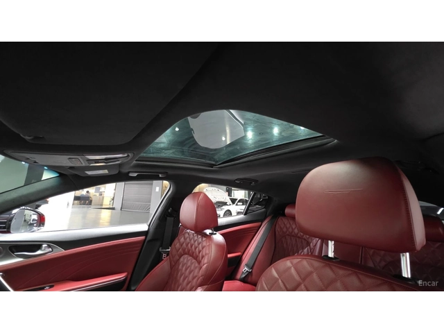 Kia Stinger 3.3 GT AWD Masters Turbo Package - автомобили, коли, обяви за нови и употребявани 16
