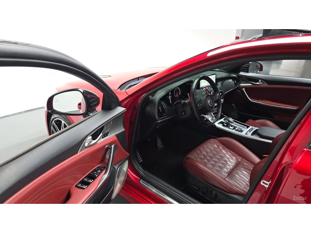 Kia Stinger 3.3 GT AWD Masters Turbo Package - автомобили, коли, обяви за нови и употребявани 9