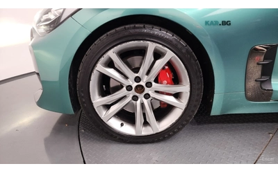 kia-stinger - 4
