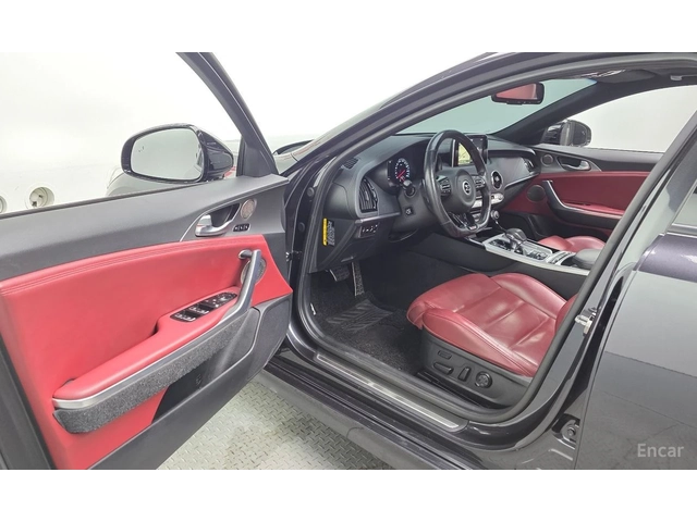 Kia Stinger 3.3* TURBO* GT* ОБДУХВАНЕ* ДИСТРОНИК* ХЕДЪП* 360КА - автомобили, коли, обяви за нови и употребявани 4