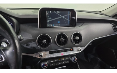 Kia Stinger 2.0 TURBO PRIME* ОБДУХ* AWD* 360* HUD* - автомобили, коли, обяви за нови и употребявани 10