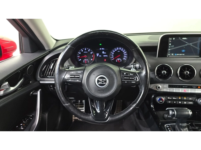 Kia Stinger 2.0 TURBO PRIME* ОБДУХ* AWD* 360* HUD* - автомобили, коли, обяви за нови и употребявани 11