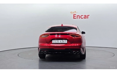 kia-stinger - 3