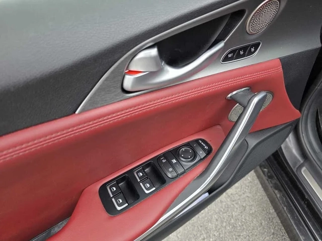 Kia Stinger GT Limited AWD - автомобили, коли, обяви за нови и употребявани 15