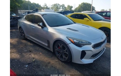 kia-stinger - 0