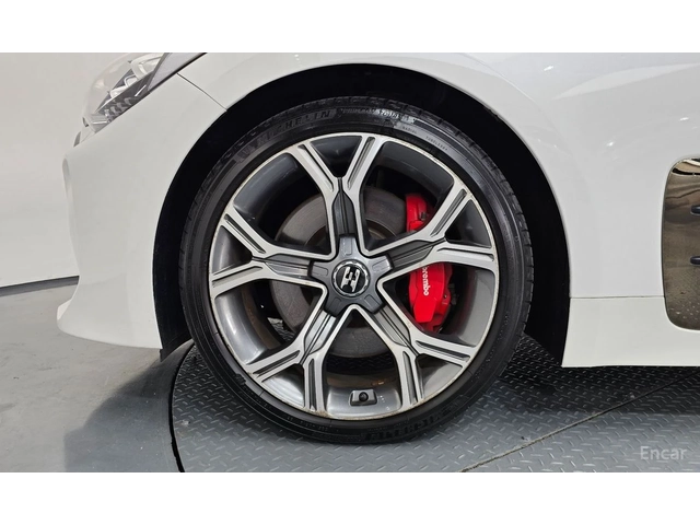 Kia Stinger 3.3* GT* TURBO* ОБДУХВАНЕ* ХЕДЪП* КАМЕРА* - автомобили, коли, обяви за нови и употребявани 4