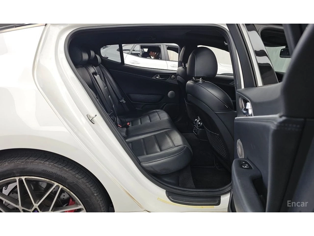 Kia Stinger 3.3* TURBO* ПОДГРЕВ* ОБДУХВАНЕ* ХЕДЪП* LANE* ASSIS - автомобили, коли, обяви за нови и употребявани 15