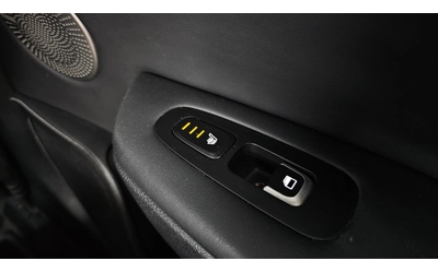 Kia Stinger 3.3 Turbo - автомобили, коли, обяви за нови и употребявани 15