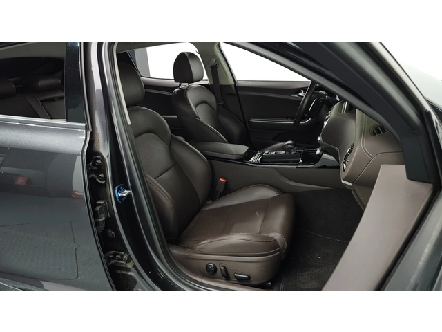 Kia Stinger 2.2 Diesel 2WD - автомобили, коли, обяви за нови и употребявани 11