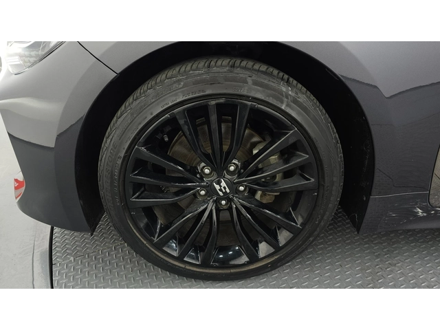 Kia Stinger 2.2 Diesel 2WD - автомобили, коли, обяви за нови и употребявани 13