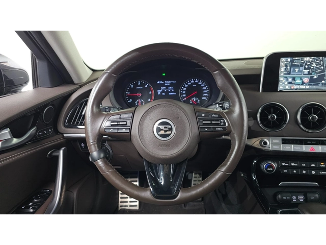 Kia Stinger 2.2 Diesel 2WD - автомобили, коли, обяви за нови и употребявани 6