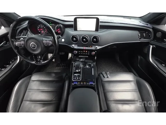 Kia Stinger 2.0T - автомобили, коли, обяви за нови и употребявани 2