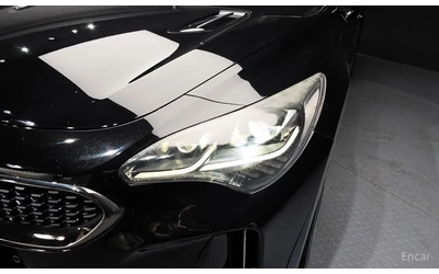 Kia Stinger 2.0 Turbo AWD Platinum - автомобили, коли, обяви за нови и употребявани 14
