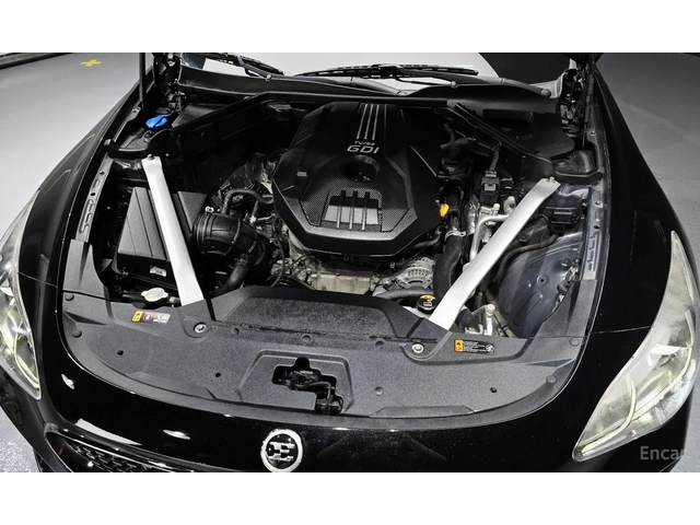 Kia Stinger 2.0 Turbo AWD Platinum - автомобили, коли, обяви за нови и употребявани 5