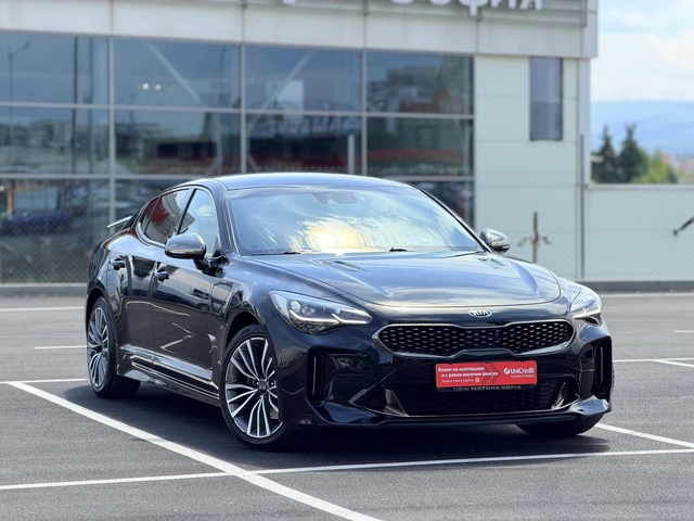 Kia Stinger 2.2CRDI-GT-Line-Лизинг през Уникредит - автомобили, коли, обяви за нови и употребявани 2