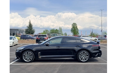 kia-stinger - 3