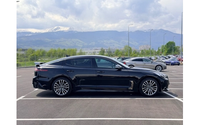 kia-stinger - 4