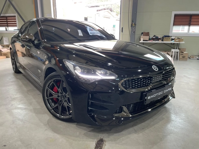 Kia Stinger 3.3 Turbo AWD ! GT ! - автомобили, коли, обяви за нови и употребявани 0