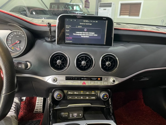 Kia Stinger 3.3 Turbo AWD ! GT ! - автомобили, коли, обяви за нови и употребявани 14