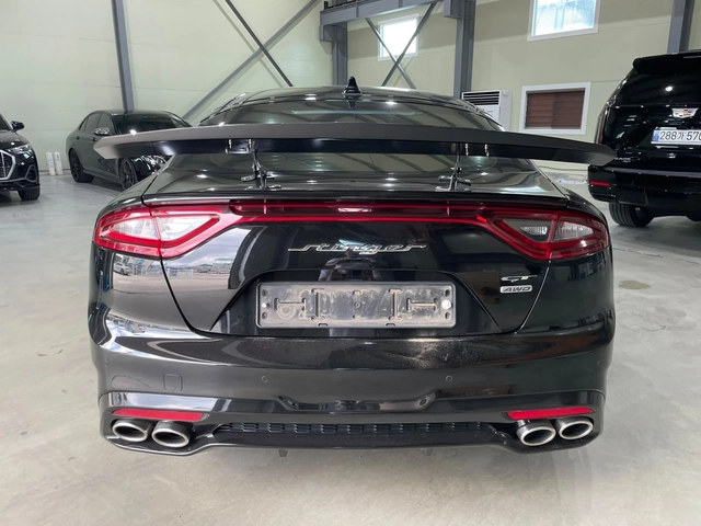 Kia Stinger 3.3 Turbo AWD ! GT ! - автомобили, коли, обяви за нови и употребявани 4