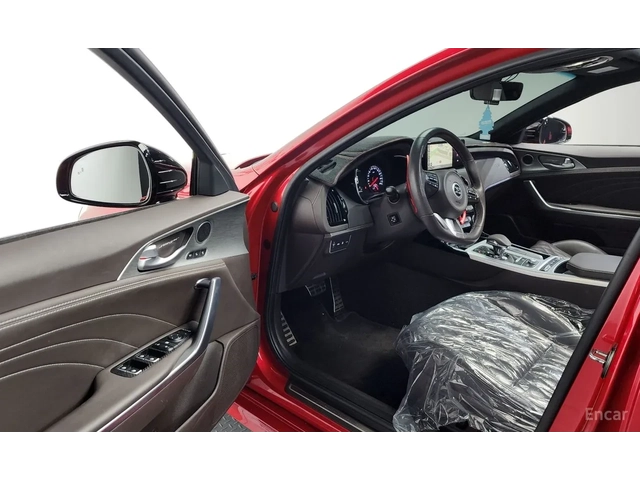 Kia Stinger 3.3 GT AWD | ОБДУХ | DISTRONIC | ШИБЕДАХ - автомобили, коли, обяви за нови и употребявани 5