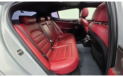 Kia Stinger GT-Line AWD - автомобили, коли, обяви за нови и употребявани 14