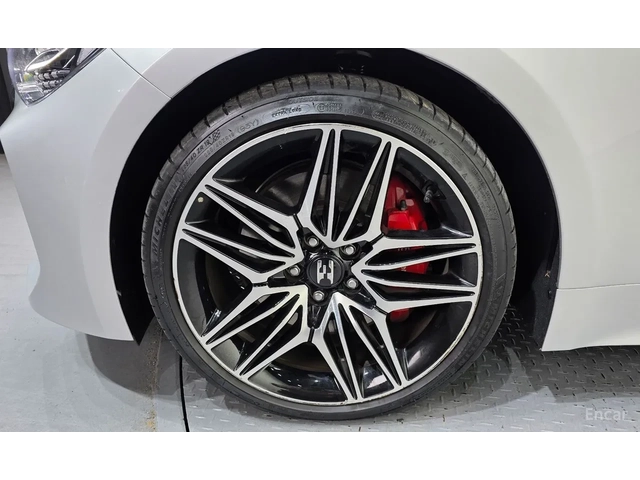 Kia Stinger GT-Line AWD - автомобили, коли, обяви за нови и употребявани 2