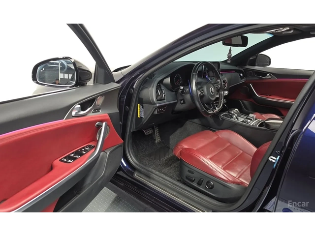 Kia Stinger GT-Line AWD - автомобили, коли, обяви за нови и употребявани 6