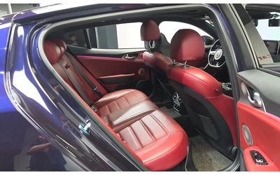Kia Stinger GT-Line AWD - автомобили, коли, обяви за нови и употребявани 7