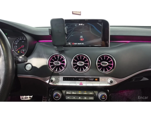 Kia Stinger GT-Line AWD - автомобили, коли, обяви за нови и употребявани 8