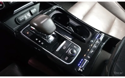 Kia Stinger MASTERS 4X4 - автомобили, коли, обяви за нови и употребявани 6