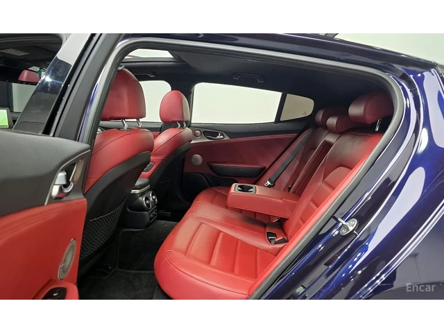 Kia Stinger GT-Line AWD - автомобили, коли, обяви за нови и употребявани 10