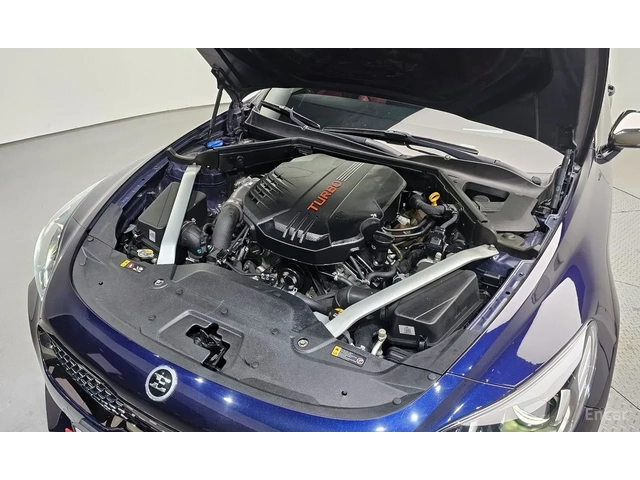 Kia Stinger GT-Line AWD - автомобили, коли, обяви за нови и употребявани 3
