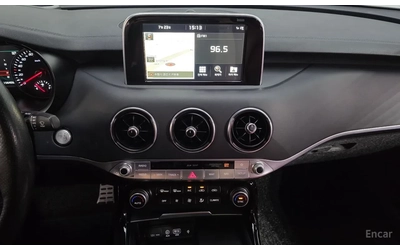 Kia Stinger GT-line - автомобили, коли, обяви за нови и употребявани 9