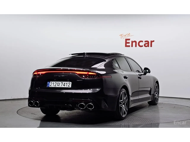 Kia Stinger GT AWD - автомобили, коли, обяви за нови и употребявани 1